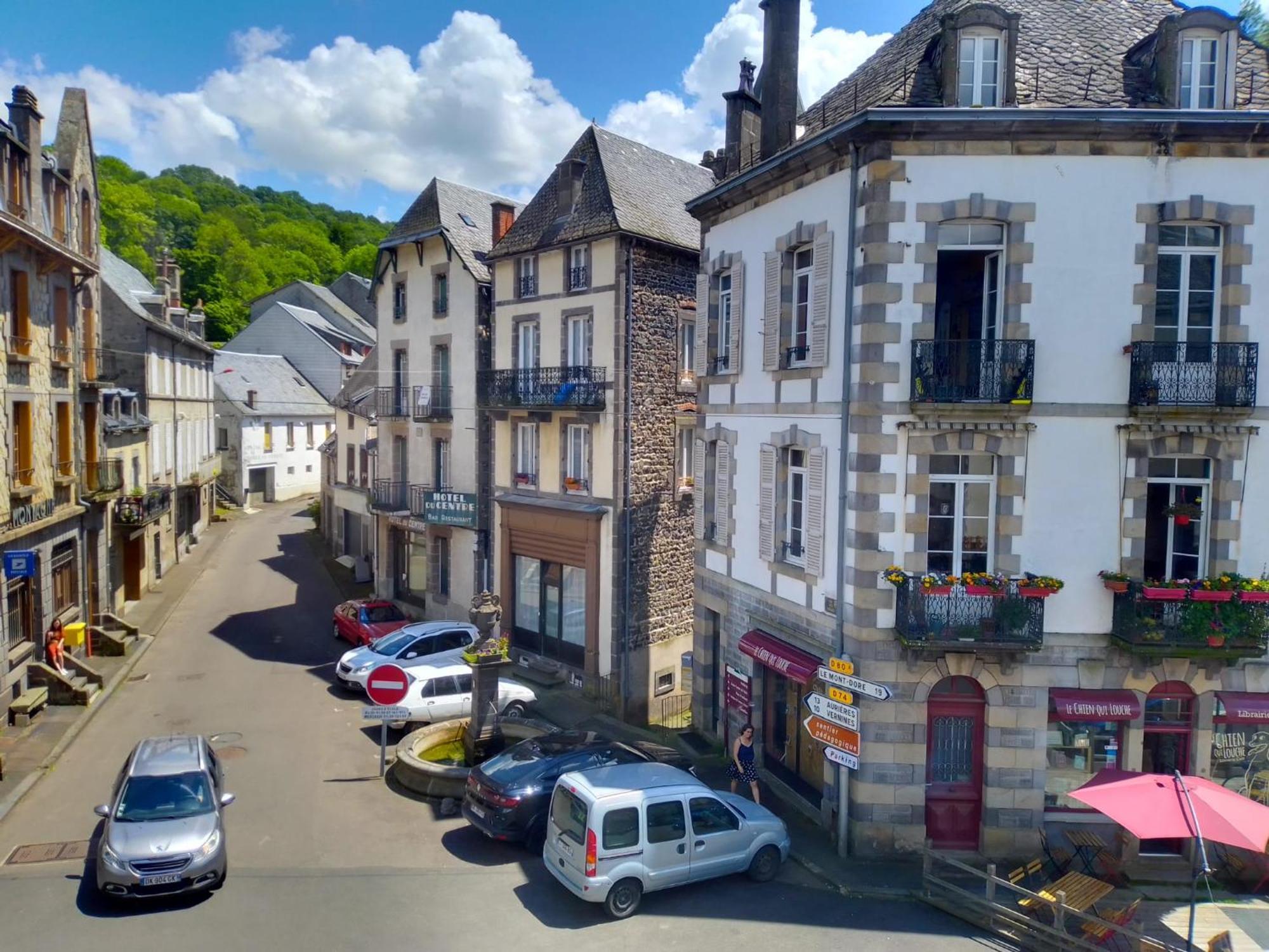 Les Arvernes Rochefort-Montagne Esterno foto